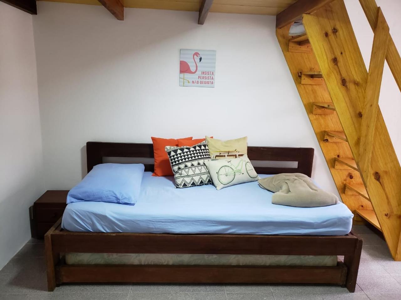 Santo Quintal Hostel Ubatuba Exterior photo